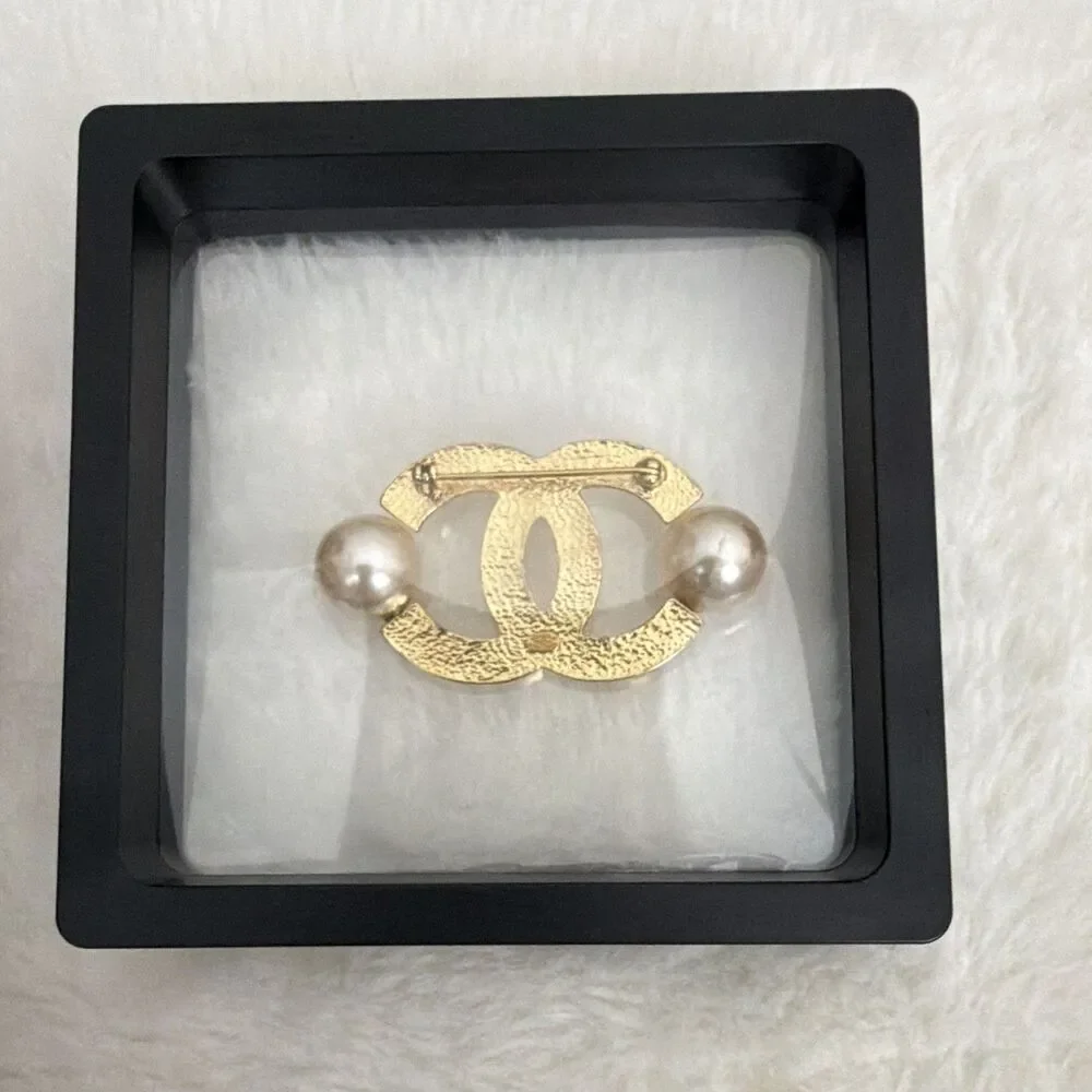 Vintage CHANEL CC Logo Faux Pearl Brooch Pin Gold Tone Metal Statement